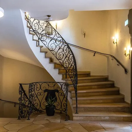 Hohenried Hotel 3*